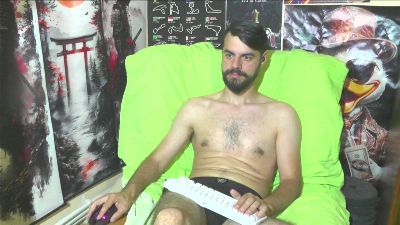 hornymaster93 live cam on Cam4