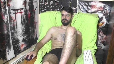 hornymaster93 live cam on Cam4
