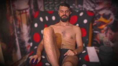 hornymaster93 live cam on Cam4