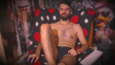 hornymaster93 live cam on Cam4