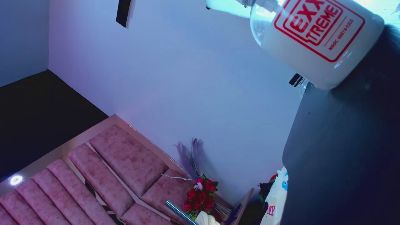 hornyskinny26 live cam on Cam4