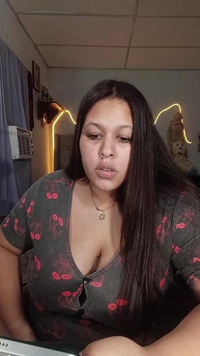hosanna1 live cam on Cam4