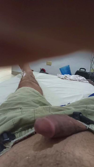 hot_boy_86 live cam on Cam4