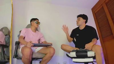 hot_boys4 Live Cam on Cam4