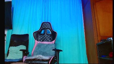 hot_couple2030 live cam on Cam4