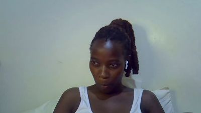hot_lissa live cam on Cam4