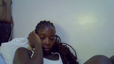 hot_lissa live cam on Cam4