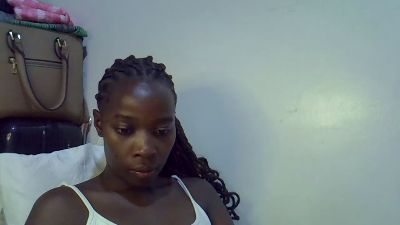 hot_lissa live cam on Cam4