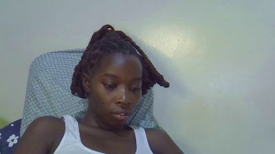 hot_lissa live cam on Cam4