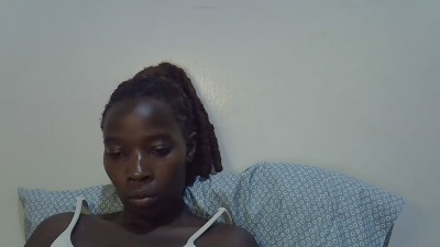 hot_lissa live cam on Cam4