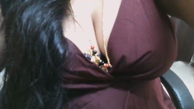 hot_pavitra live cam on Cam4