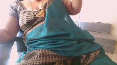 hot_pavitra live cam on Cam4
