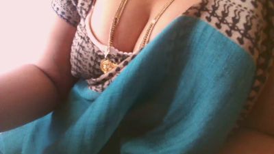 hot_pavitra live cam on Cam4