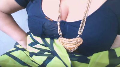 hot_pavitra live cam on Cam4