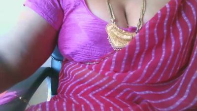 hot_pavitra live cam on Cam4