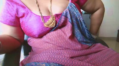 hot_pavitra live cam on Cam4