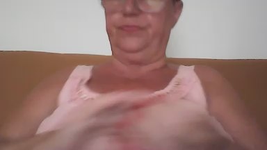 hotangelt live cam on Cam4