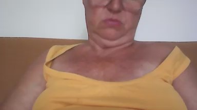 hotangelt live cam on Cam4