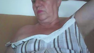 hotangelt live cam on Cam4