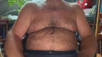 hotbearhot live cam on Cam4