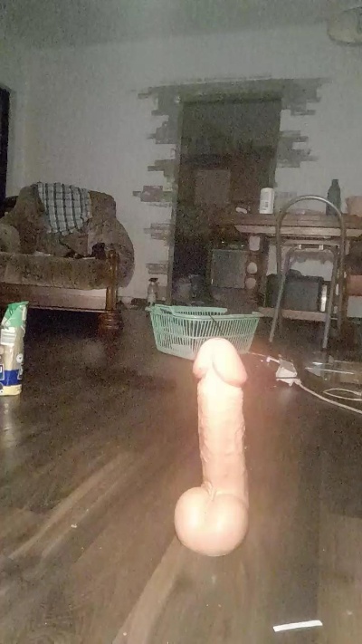 hotbi81 live cam on Cam4