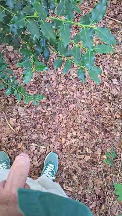hotbody18y live cam on Cam4