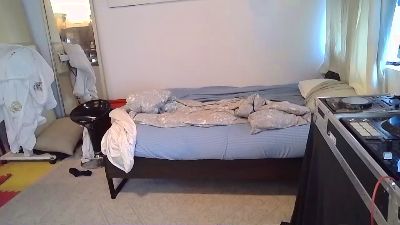 hotboi555 live cam on Cam4