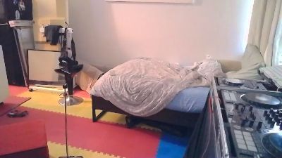hotboi555 live cam on Cam4
