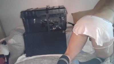hotboi555 live cam on Cam4
