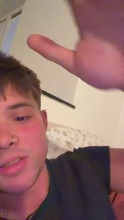 hotboy_gabri live cam on Cam4