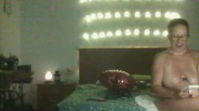 hotbrunettemass live cam on Cam4