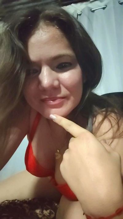 hotcataleya55 live cam on Cam4