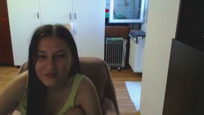hotcrissxxx live cam on Cam4