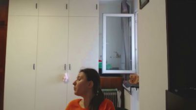 hotcrissxxx live cam on Cam4