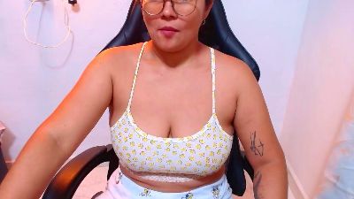 hotdais live cam on Cam4
