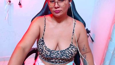 hotdais live cam on Cam4