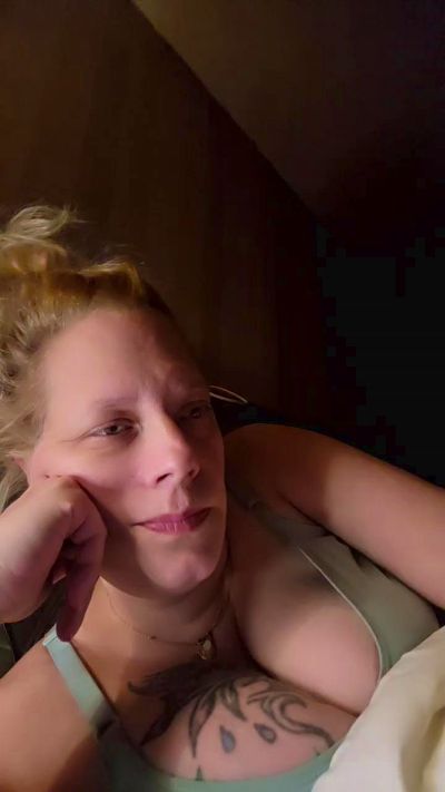 hotflottelotte live cam on Cam4