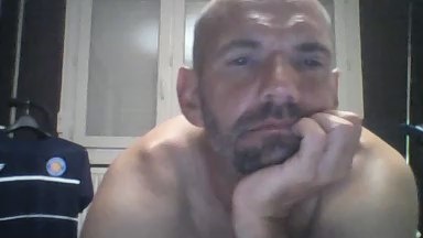 hotfrenchcho live cam on Cam4
