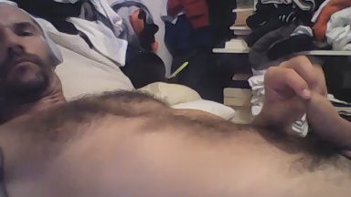 hotfrenchcho live cam on Cam4