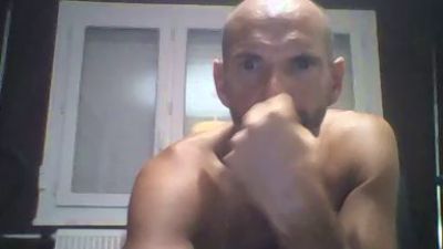 hotfrenchcho live cam on Cam4