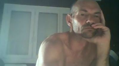 hotfrenchcho live cam on Cam4