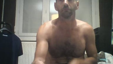 hotfrenchcho live cam on Cam4