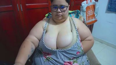 hotlesby4uxxx live cam on Cam4