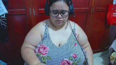 hotlesby4uxxx live cam on Cam4