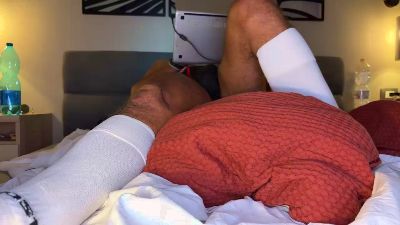 hotman90xl live cam on Cam4