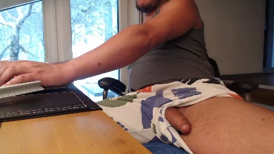 hotsmokepig live cam on Cam4