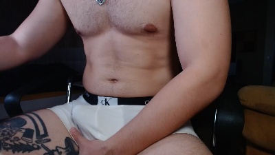 hotstudnextdoor live cam on Cam4