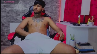 hotter_boys777 live cam on Cam4