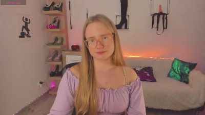 hottieNancy live cam on Cam4