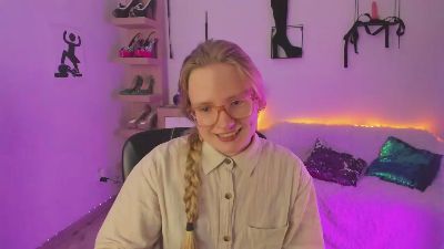 hottieNancy live cam on Cam4